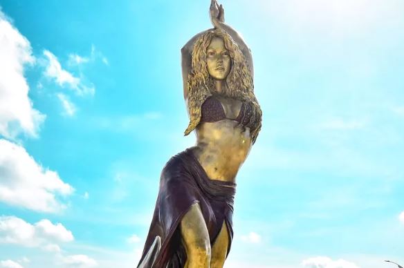 Shakira honored with a statue in her hometown in Colombia